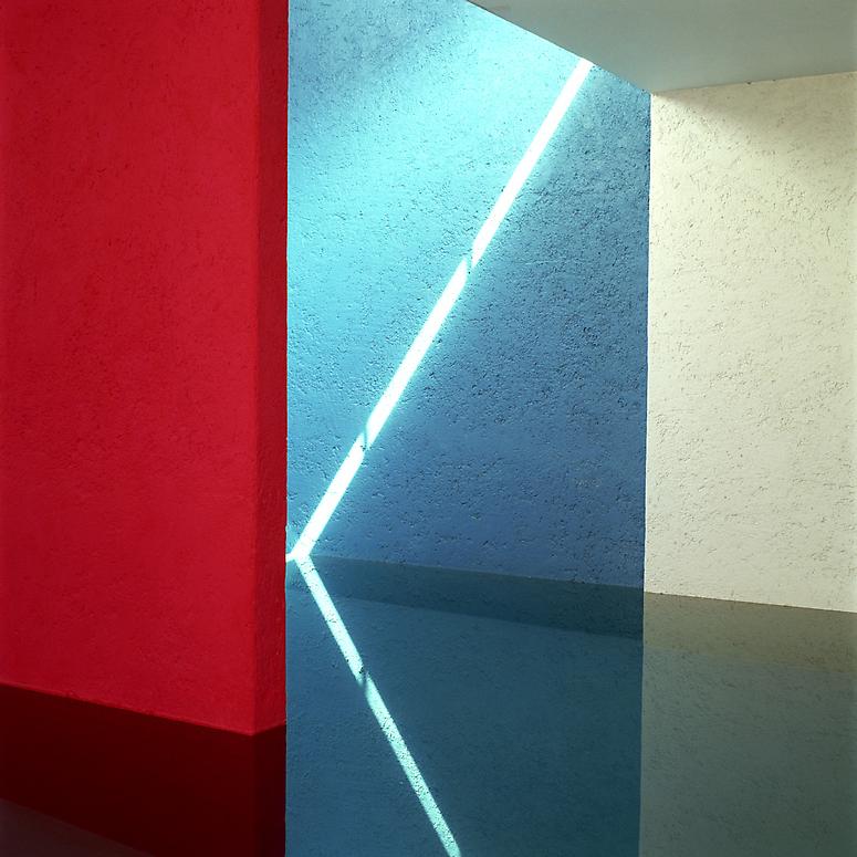 LUIS BARRAGÁN: LA LUZ Y EL COLOR